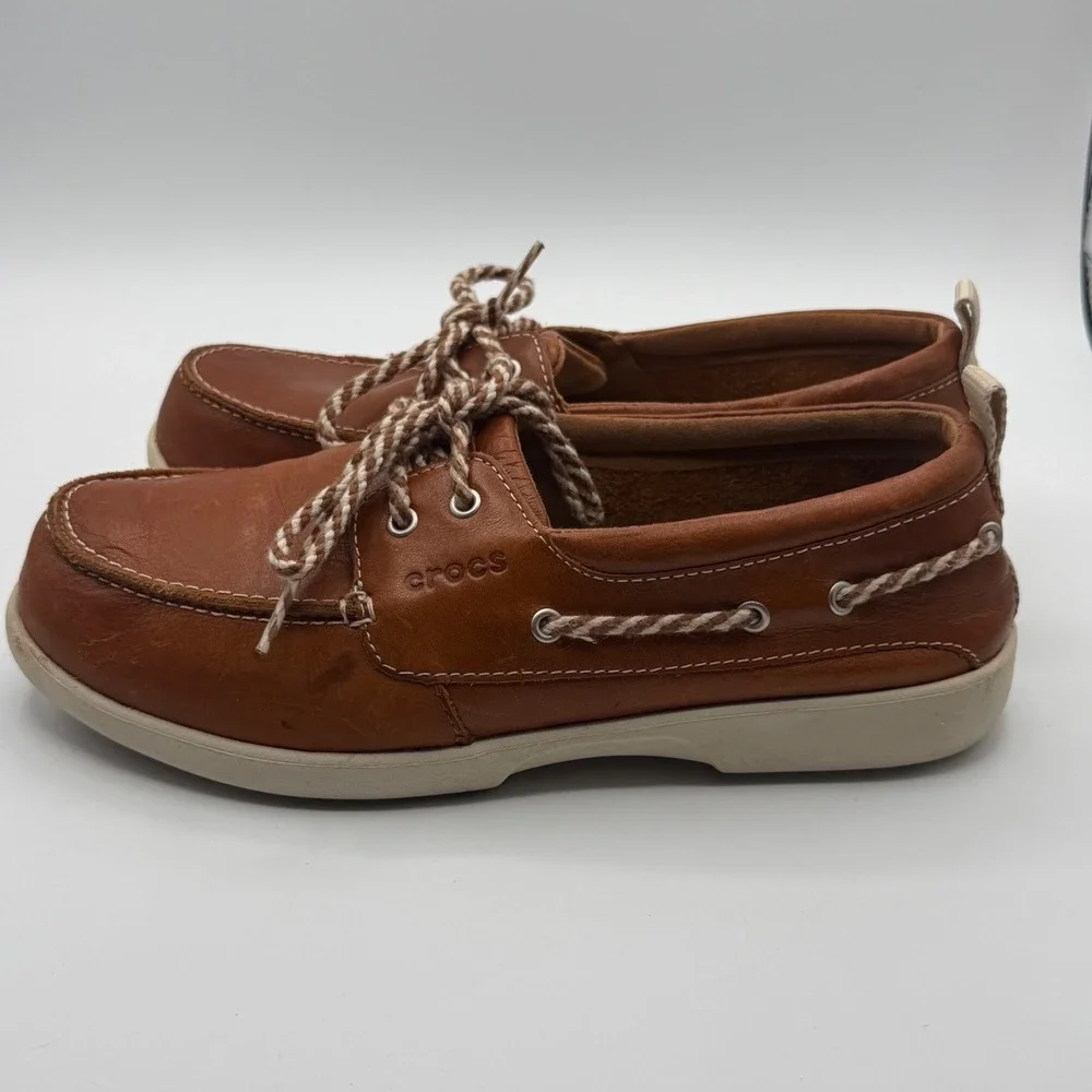Crocs Boat Shoes Womens Size 8 Brown Good Leather Loafers Nautical Slip On